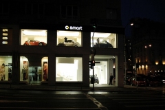 02-night-street-facade